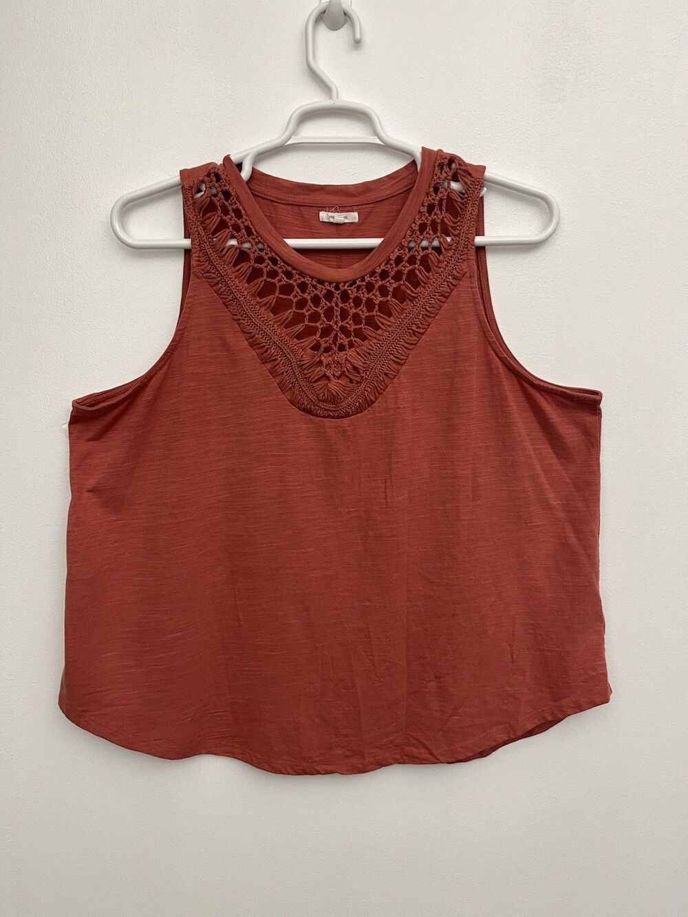 Maurices Women’s Sleeveless Crochet Tank Top Plus Size 2X Mauve Pink Pullover